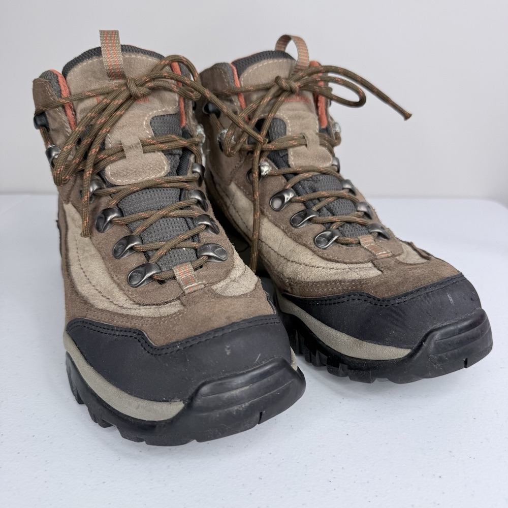 LL Bean Waterproof Hiking boots Women's 11 - Picture 2 of 10